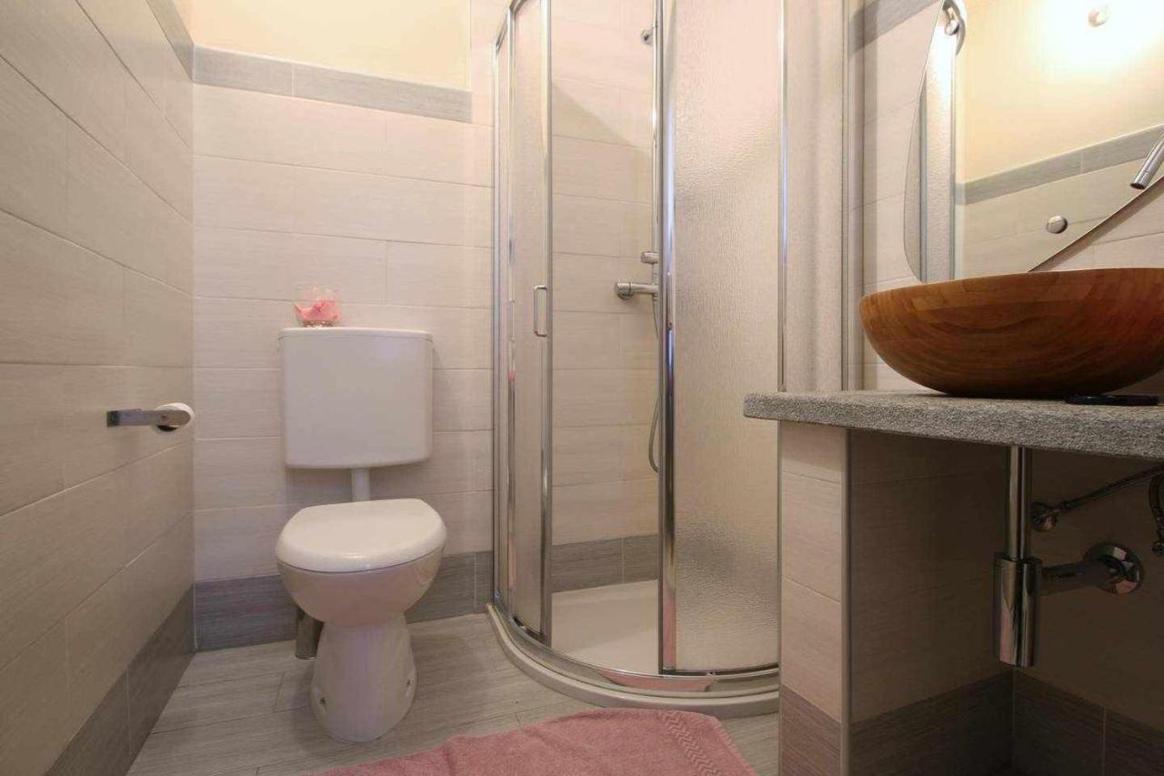 La Perla Apartment Orta San Giulio Bagian luar foto